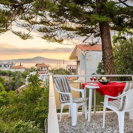 Seaside Family Haven - Avia'S Spacious Getaway Luaran gambar