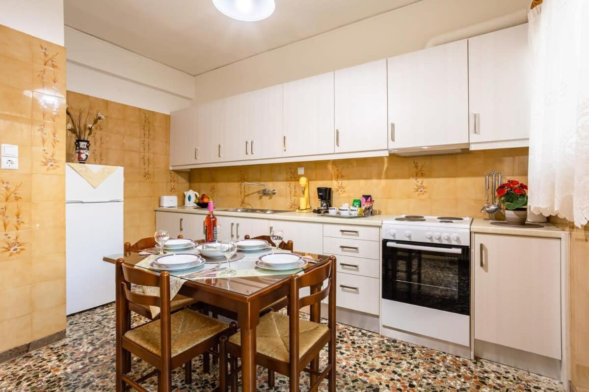 Seaside Family Haven - Avia'S Spacious Getaway Luaran gambar